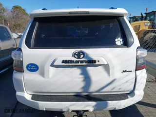 2019 Toyota 4Runner SR5 with VIN JTEBU5JR2K5641997, listed as a IAAI auction lot 41282350 with 102,476 mi miles. Bid and sale history available at carsss.com. Image 16.