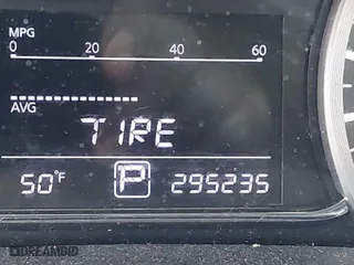 2015 Nissan Sentra S with VIN 3N1AB7AP0FY293418, listed as a IAAI auction lot 41686907 with 295,235 mi miles. Bid and sale history available at carsss.com. Image 15.