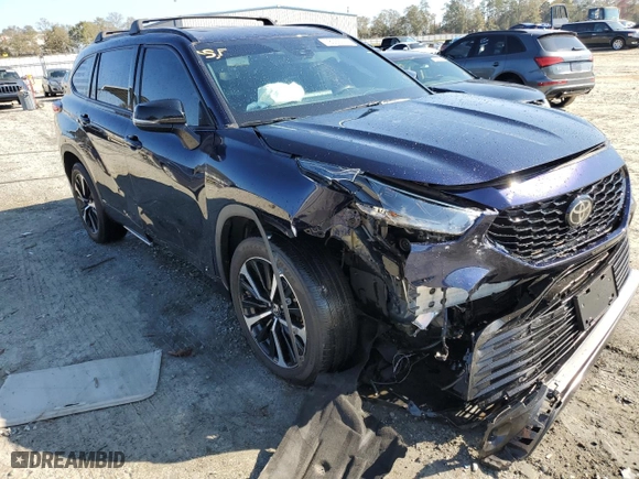 2021 Toyota Highlander XSE with VIN 5TDLZRBH0MS086830, listed as a Copart auction lot 81583714 with 61,644 mi miles and Salvage Title. Bid and sale history available at carsss.com. Image 10.