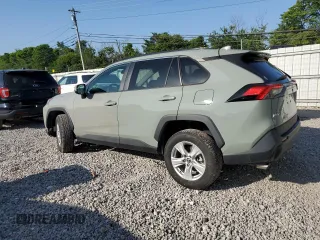 2020 Toyota RAV4 XLE with VIN 2T3W1RFV3LW088881, listed as a Copart auction lot 61539905 with 27,996 mi miles and Clean title. Bid and sale history available at DreamBid. Image 2.
