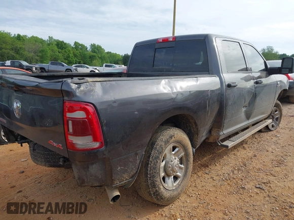 2024 Ram 2500 Tradesman с VIN 3C6UR5CL9RG245468, выставлен на аукционе IAAI как лот 42067780 с пробегом 8 311 миль миль и . История ставок и продаж доступна на DreamBid. Изображение 4.