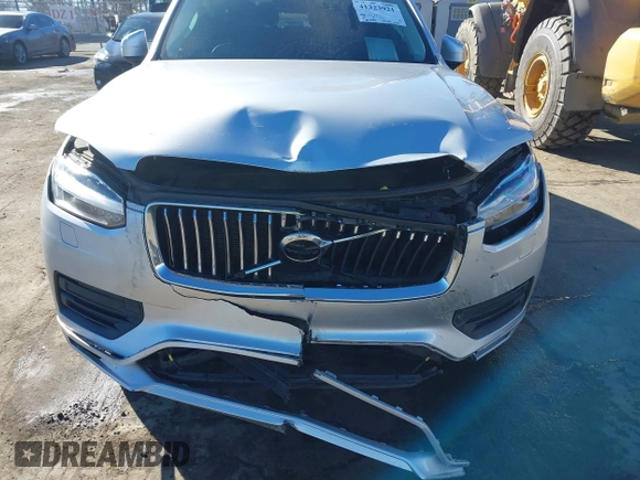 2020 Volvo XC90 Momentum with VIN YV4102PK5L1544268, listed as a IAAI auction lot 41323921 with 55,474 mi miles. Bid and sale history available at carsss.com. Image 10.