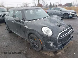 2018 MINI Hardtop 4 Door Cooper S с VIN WMWXU3C51J2F51149, выставлен на аукционе IAAI как лот 40905343 с пробегом 27 926 миль миль и . История ставок и продаж доступна на DreamBid. Изображение 1.
