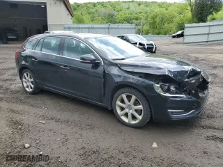 2016 Volvo V60 T5 Drive-E Premier with VIN YV140MEK9G1296024, listed as a Copart auction lot 55098824 with 104,253 mi miles and Salvage Title. Bid and sale history available at carsss.com. Image 4.