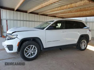 2023 Jeep Grand Cherokee Laredo z VIN 1C4RJGAG7PC535294, wystawiony jako Copart lot #87948155 z przebiegiem 43 469 mil mil oraz Czysty tytuł • Clean title. Historia ofert i sprzedaży dostępna na DreamBid. Obrazek 1.