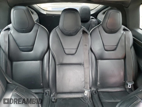 2016 Tesla Model X 70D z VIN 5YJXCAE28GF008476, wystawiony jako Copart lot #53448105 z przebiegiem Nie podano mil oraz Szkody całkowita. Historia ofert i sprzedaży dostępna na DreamBid. Obrazek 11.
