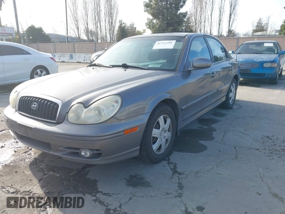 2004 Hyundai Sonata with VIN KMHWF25S84A944266, listed as a IAAI auction lot 41723386 with 159,849 mi miles. Bid and sale history available at carsss.com. Image 2.