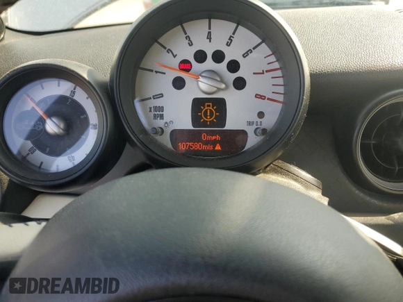 2012 MINI Convertible S z VIN WMWZP3C51CT296464, wystawiony jako Copart lot #64290005 z przebiegiem 107 580 mil mil oraz Szkoda całkowita • Salvage title. Historia ofert i sprzedaży dostępna na DreamBid. Obrazek 9.