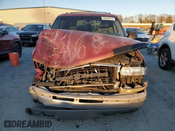 2004 Chevrolet Suburban LT with VIN 1GNEC16Z14J134550, listed as a Copart auction lot 83244774 with 233,174 mi miles and Salvage Title. Bid and sale history available at carsss.com. Image 5.