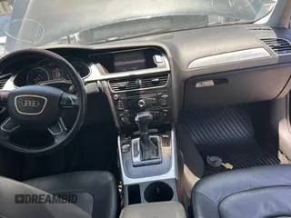 2014 Audi A4 Premium с VIN WAUBFAFL0EN009545, выставлен на аукционе Copart как лот 61691375 с пробегом 65 210 миль миль и Списание • Salvage title. История ставок и продаж доступна на DreamBid. Изображение 9.