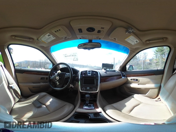 2007 Cadillac SRX with VIN 1GYEE63A670135714, listed as a IAAI auction lot 41876168 with 150,648 mi miles. Bid and sale history available at carsss.com. Image 20.