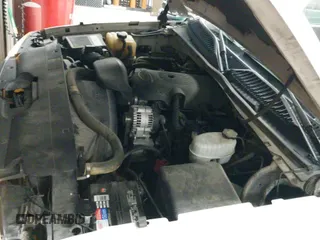 2003 Chevrolet Silverado 1500HD LS с VIN 1GCGC13U73F238066, выставлен на аукционе IAAI как лот 43171458 с пробегом 137 414 миль миль и . История ставок и продаж доступна на DreamBid. Изображение 19.