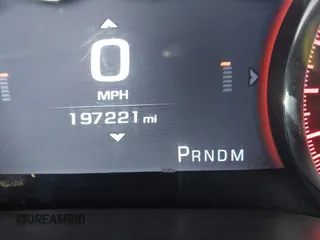 2014 GMC Sierra 1500 Denali z VIN 3GTU2WEC2EG302474, wystawiony jako IAAI lot #41881222 z przebiegiem 197 221 mil mil oraz . Historia ofert i sprzedaży dostępna na DreamBid. Obrazek 7.