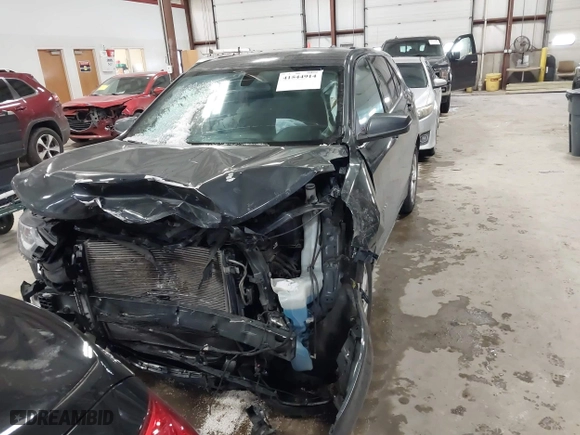2018 Chevrolet Equinox LT with VIN 3GNAXKEX1JS547409, listed as a IAAI auction lot 41544914 with 187,646 mi miles. Bid and sale history available at carsss.com. Image 13.