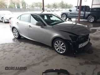 2016 Lexus IS 200t z VIN JTHBA1D23G5008984, wystawiony jako IAAI lot #41557628 z przebiegiem 119 433 mil mil oraz . Historia ofert i sprzedaży dostępna na DreamBid. Obrazek 1.