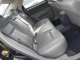 2005 Chrysler 300 with VIN 2C3AA53G85H663170, listed as a IAAI auction lot 41541330 with 198,041 mi miles. Bid and sale history available at carsss.com. Image 8.