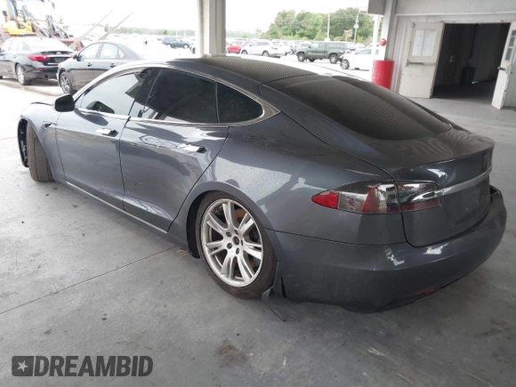 2021 Tesla Model S Long Range Plus with VIN 5YJSA1E28MF421655, listed as a IAAI auction lot 42407234 with 111,443 mi miles and . Bid and sale history available at DreamBid. Image 3.