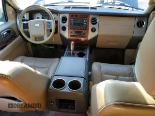 2010 Ford Expedition Eddie Bauer with VIN 1FMJU1H57AEA64258, listed as a Copart auction lot 56624625 with 200,160 mi miles and Clean title. Bid and sale history available at DreamBid. Image 8.