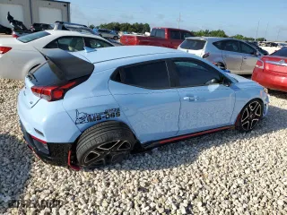 2019 Hyundai Veloster N with VIN KMHT36AH0KU001698, listed as a Copart auction lot 63129924 with 33,562 mi miles and Salvage Title. Bid and sale history available at carsss.com. Image 3.