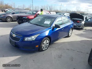 2013 Chevrolet Cruze LS with VIN 1G1PA5SH3D7246624, listed as a IAAI auction lot 41872689 with 137,837 mi miles. Bid and sale history available at carsss.com. Image 2.