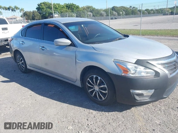 2014 Nissan Altima S with VIN 1N4AL3AP2EC269248, listed as a IAAI auction lot 41744752 with 152,123 mi miles and . Bid and sale history available at DreamBid. Image 1.