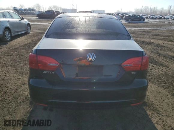 2013 Volkswagen Jetta Comfortline with VIN 3VWDL7AJ1DM423856, listed as a Copart auction lot 48289795 with 240,599 mi miles and Salvage title. Bid and sale history available at DreamBid. Image 6.