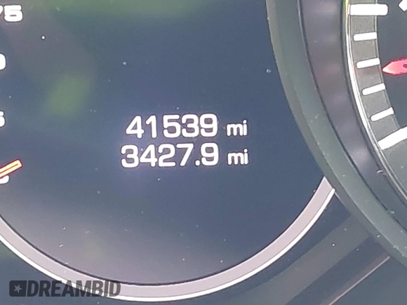 2021 Porsche Cayenne Turbo с VIN WP1AF2AY3MDA36233, выставлен на аукционе IAAI как лот 42624234 с пробегом 41 539 миль миль и . История ставок и продаж доступна на DreamBid. Изображение 15.