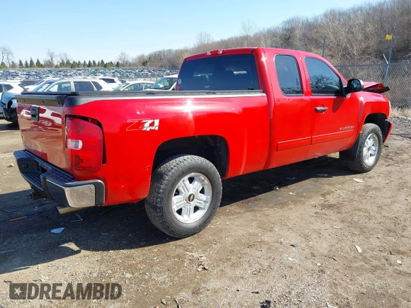 2011 Chevrolet Silverado 1500 LT with VIN 1GCRKSE39BZ460403, listed as a IAAI auction lot 41797797 with 159,608 mi miles and . Bid and sale history available at DreamBid. Image 4.