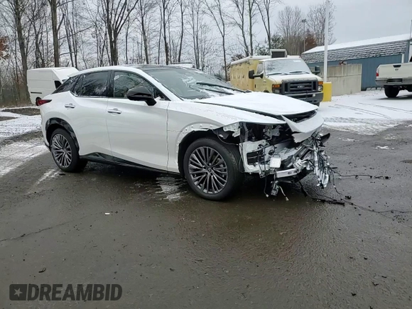 2024 Lexus RZ 450e Premium z VIN JTJAAAABXRA025712, wystawiony jako Copart lot #86183394 z przebiegiem 3 799 mil mil oraz Szkoda całkowita • Salvage title. Historia ofert i sprzedaży dostępna na DreamBid. Obrazek 11.