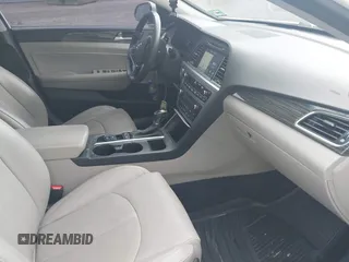 2015 Hyundai Sonata Limited z VIN 5NPE34AF0FH017562, wystawiony jako IAAI lot #42228546 z przebiegiem 108 494 mil mil oraz . Historia ofert i sprzedaży dostępna na DreamBid. Obrazek 5.