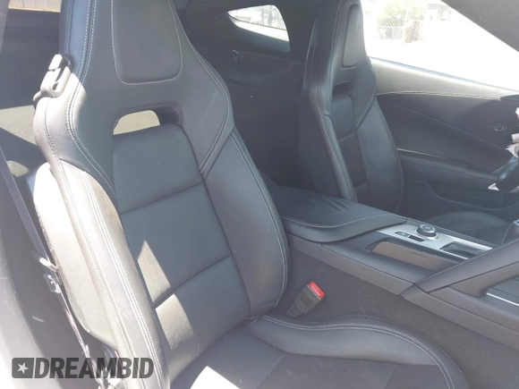 2015 Chevrolet Corvette 1LT с VIN 1G1YB2D75F5123362, выставлен на аукционе IAAI как лот 42498291 с пробегом 44 354 миль миль и . История ставок и продаж доступна на DreamBid. Изображение 8.