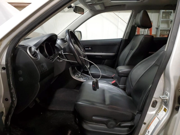 2011 Suzuki Grand Vitara Limited with VIN JS3TD0D74B4101192, listed as a Copart auction lot 76821264 with 79,247 mi miles and Clean Title. Bid and sale history available at carsss.com. Image 7.