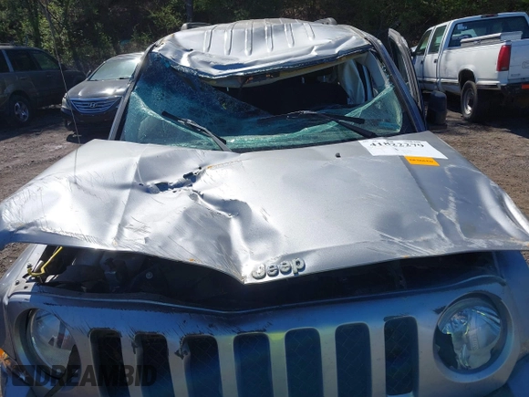 2017 Jeep Patriot High Altitude with VIN 1C4NJPFA4HD148863, listed as a IAAI auction lot 41822279 with 102,519 mi miles and . Bid and sale history available at carsss.com. Image 6.