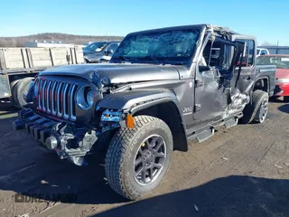 2022 Jeep Gladiator High Altitude with VIN 1C6HJTFG2NL183405, listed as a IAAI auction lot 41341938 with Not provided miles and . Bid and sale history available at DreamBid. Image 17.