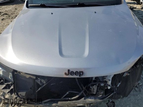 2020 Jeep Grand Cherokee Altitude with VIN 1C4RJFAG0LC151104, listed as a Copart auction lot 48897615 with 71,018 mi miles and Salvage Title. Bid and sale history available at carsss.com. Image 12.