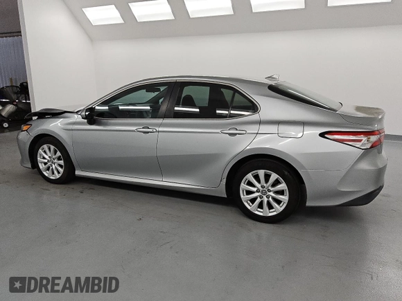 2019 Toyota Camry LE with VIN 4T1B11HK9KU258655, listed as a Copart auction lot 51892035 with 98,750 mi miles and Clean Title. Bid and sale history available at carsss.com. Image 2.