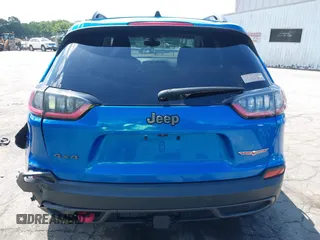 2019 Jeep Cherokee Trailhawk z VIN 1C4PJMBX1KD336247, wystawiony jako IAAI lot #42646549 z przebiegiem 61 636 mil mil oraz . Historia ofert i sprzedaży dostępna na DreamBid. Obrazek 16.