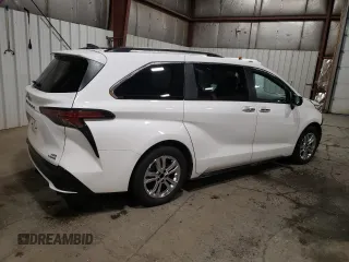 2023 Toyota Sienna XSE with VIN 5TDXSKFC4PS077466, listed as a Copart auction lot 88633535 with 0 mi miles and Salvage Title. Bid and sale history available at carsss.com. Image 3.
