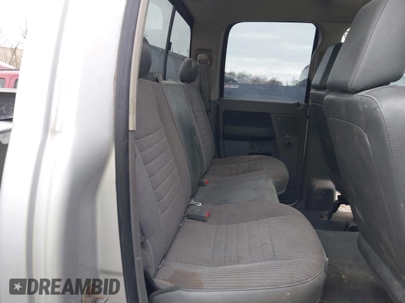 2008 Dodge 1500 SLT z VIN 1D7HU18N48S625925, wystawiony jako IAAI lot #42044038 z przebiegiem Nie podano mil oraz . Historia ofert i sprzedaży dostępna na DreamBid. Obrazek 8.
