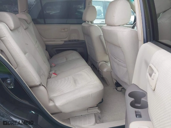2005 Toyota Highlander with VIN JTEDP21A050079706, listed as a IAAI auction lot 41906322 with 160,465 mi miles. Bid and sale history available at carsss.com. Image 8.