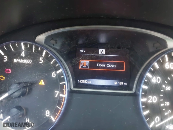 2016 Nissan Altima 2.5 SR with VIN 1N4AL3AP3GC186902, listed as a IAAI auction lot 39780328 with 142,952 mi miles. Bid and sale history available at carsss.com. Image 15.