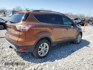 2017 Ford Escape SE with VIN 1FMCU0GD6HUA47768, listed as a Copart auction lot 51992305 with 163,639 mi miles and Salvage Title. Bid and sale history available at carsss.com. Image 3.