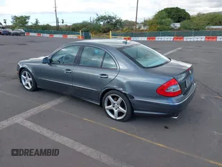 2009 Mercedes-Benz E-Class Luxury 3.5L with VIN WDBUF56X39B363765, listed as a IAAI auction lot 41346678 with 91,076 mi miles. Bid and sale history available at carsss.com. Image 3.