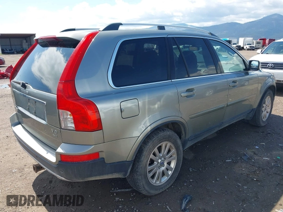 2007 Volvo XC90 V8 with VIN YV4CZ852371337355, listed as a IAAI auction lot 42131609 with 1 mi miles. Bid and sale history available at carsss.com. Image 4.