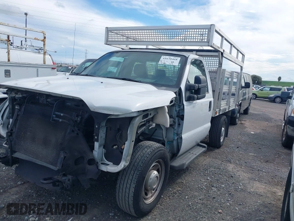 2013 Ford F-250 XL с VIN 1FDBF2A60DEA36359, выставлен на аукционе IAAI как лот 41638468 с пробегом 59 355 миль миль и . История ставок и продаж доступна на DreamBid. Изображение 18.