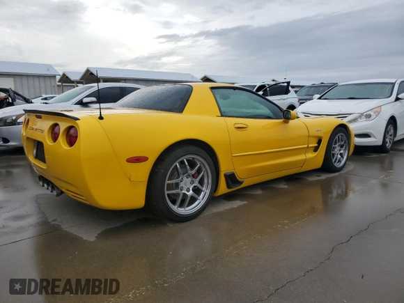 2002 Chevrolet Corvette Z06 with VIN 1G1YY12S025105250, listed as a Copart auction lot 74154304 with 0 mi miles and Salvage Title. Bid and sale history available at carsss.com. Image 3.