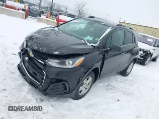 2019 Chevrolet Trax LT with VIN KL7CJPSB6KB925985, listed as a IAAI auction lot 41355118 with 64,054 mi miles. Bid and sale history available at carsss.com. Image 2.