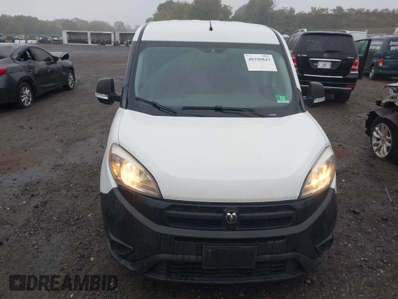 2017 Ram ProMaster City Cargo Tradesman z VIN ZFBERFAB2H6E50911, wystawiony jako IAAI lot #40390843 z przebiegiem 68 010 mil mil oraz . Historia ofert i sprzedaży dostępna na DreamBid. Obrazek 12.