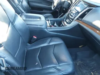 2018 Cadillac Escalade ESV Luxury z VIN 1GYS4HKJ2JR381357, wystawiony jako IAAI lot #41274678 z przebiegiem 173 401 mil mil oraz . Historia ofert i sprzedaży dostępna na DreamBid. Obrazek 5.