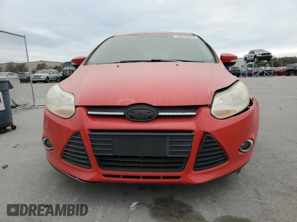 2014 Ford Focus SE with VIN 1FADP3K21EL252039, listed as a Copart auction lot 83813934 with 146,575 mi miles and Salvage Title. Bid and sale history available at carsss.com. Image 5.